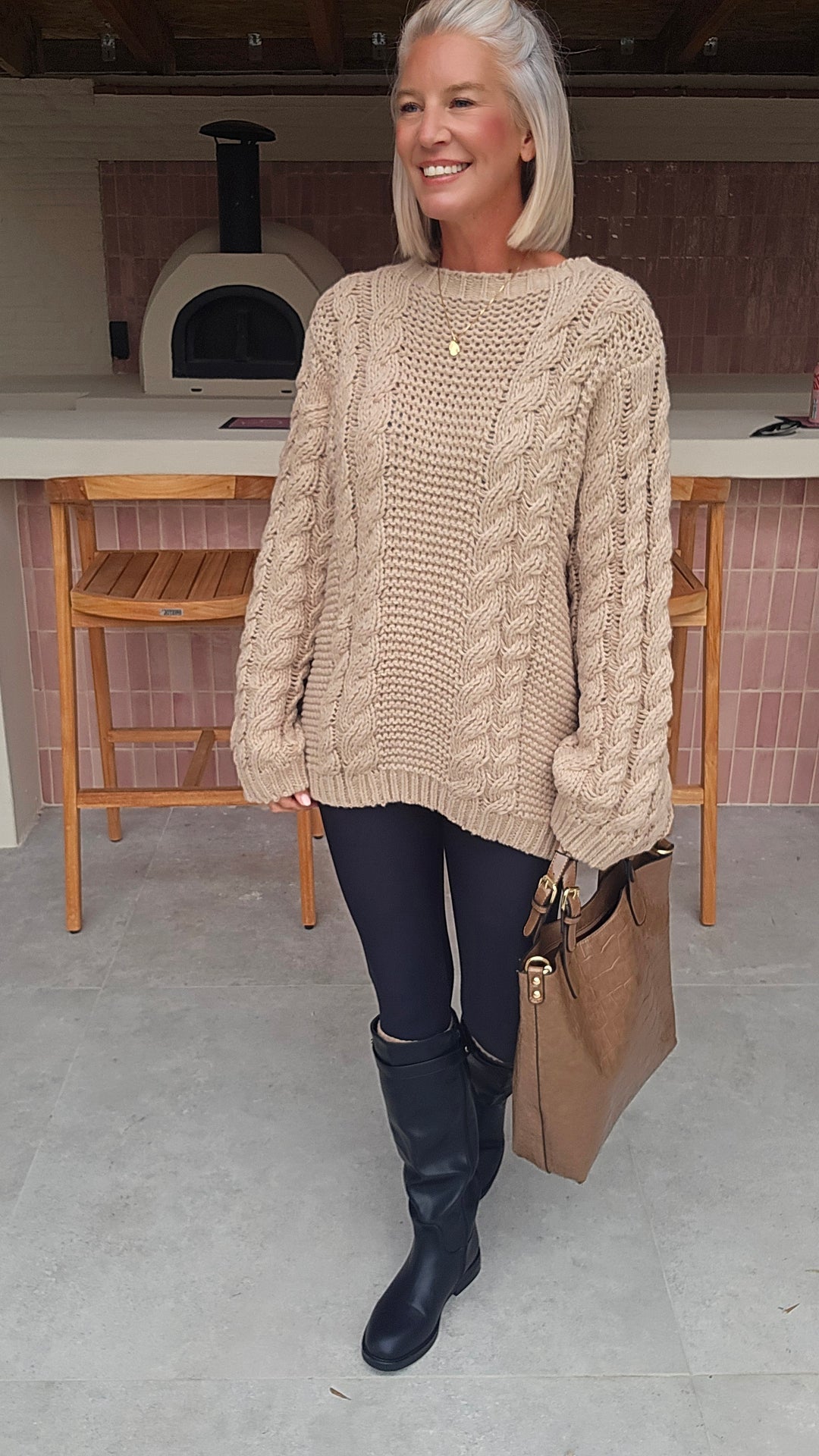 SAAR cable knit taupe