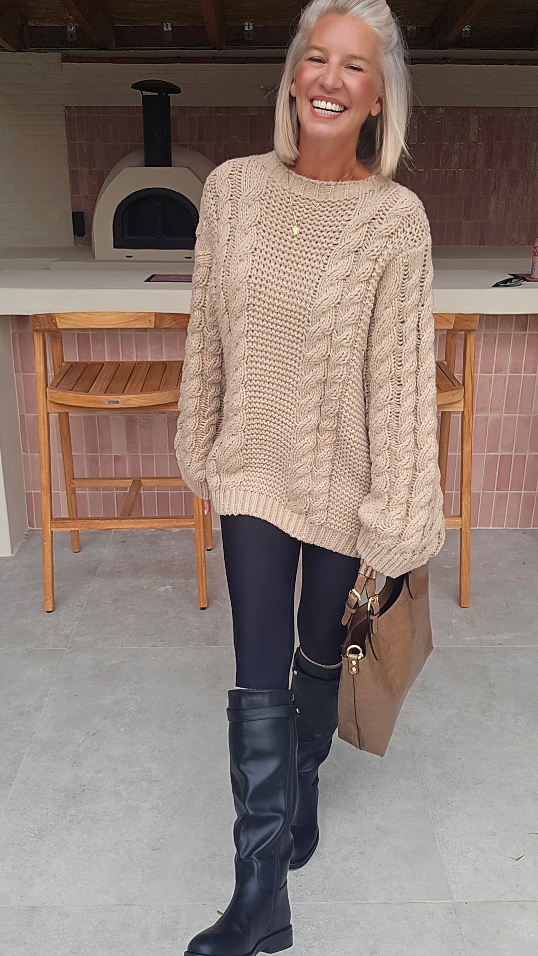 SAAR cable knit taupe