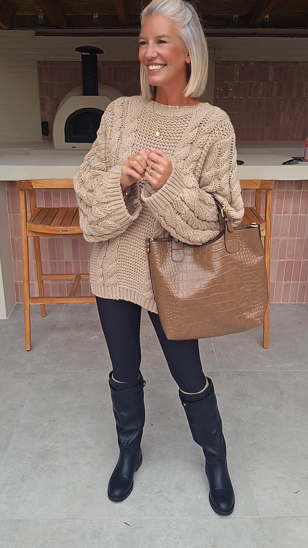 SAAR cable knit taupe