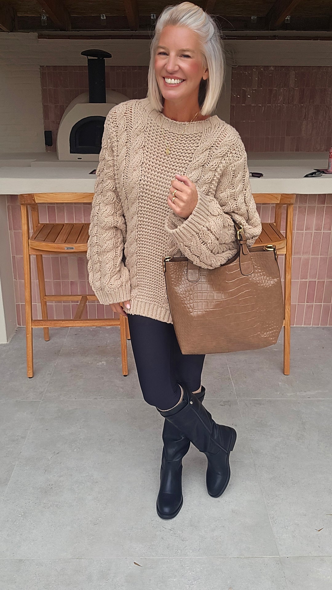 SAAR cable knit taupe
