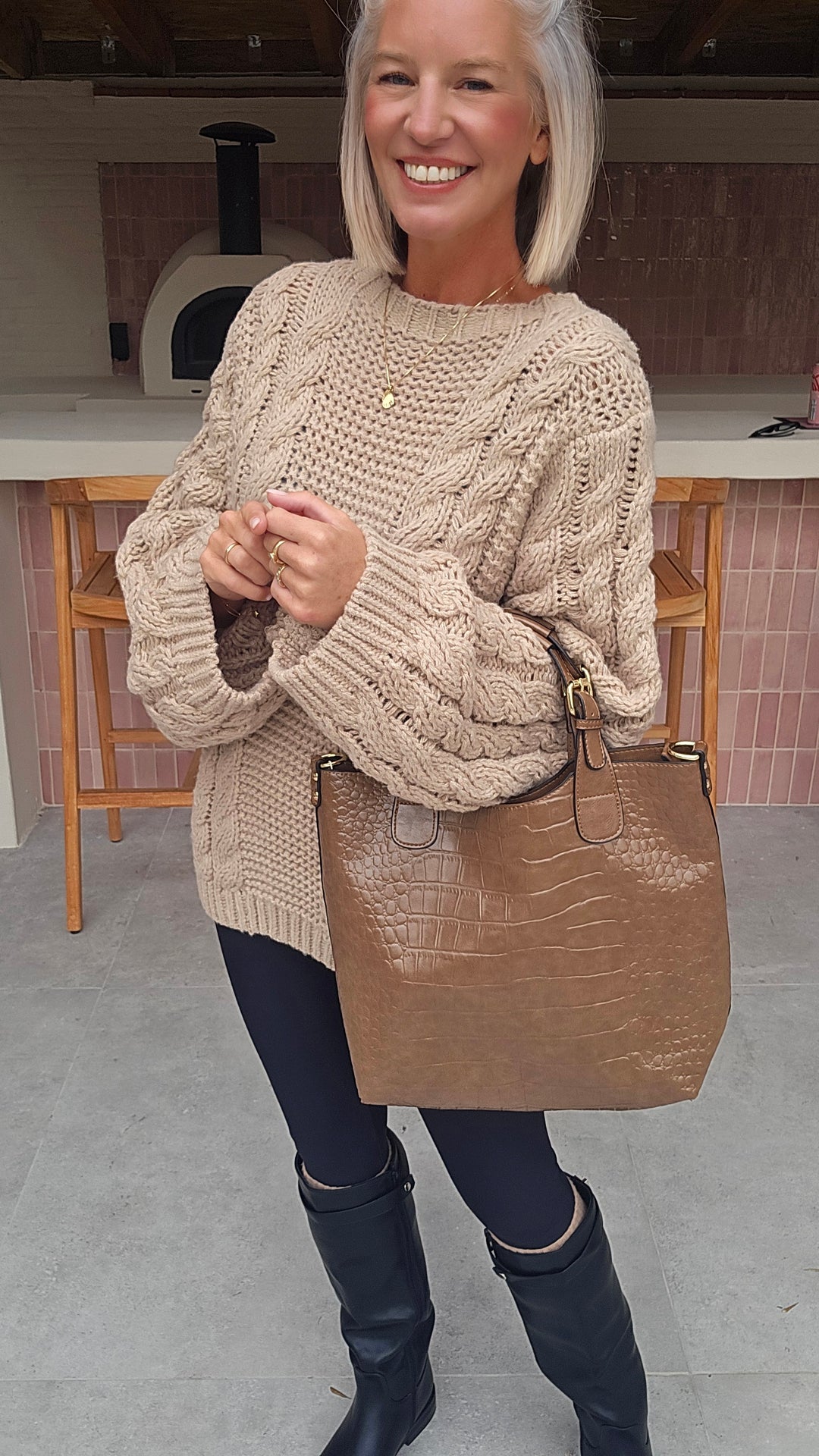 SAAR cable knit taupe