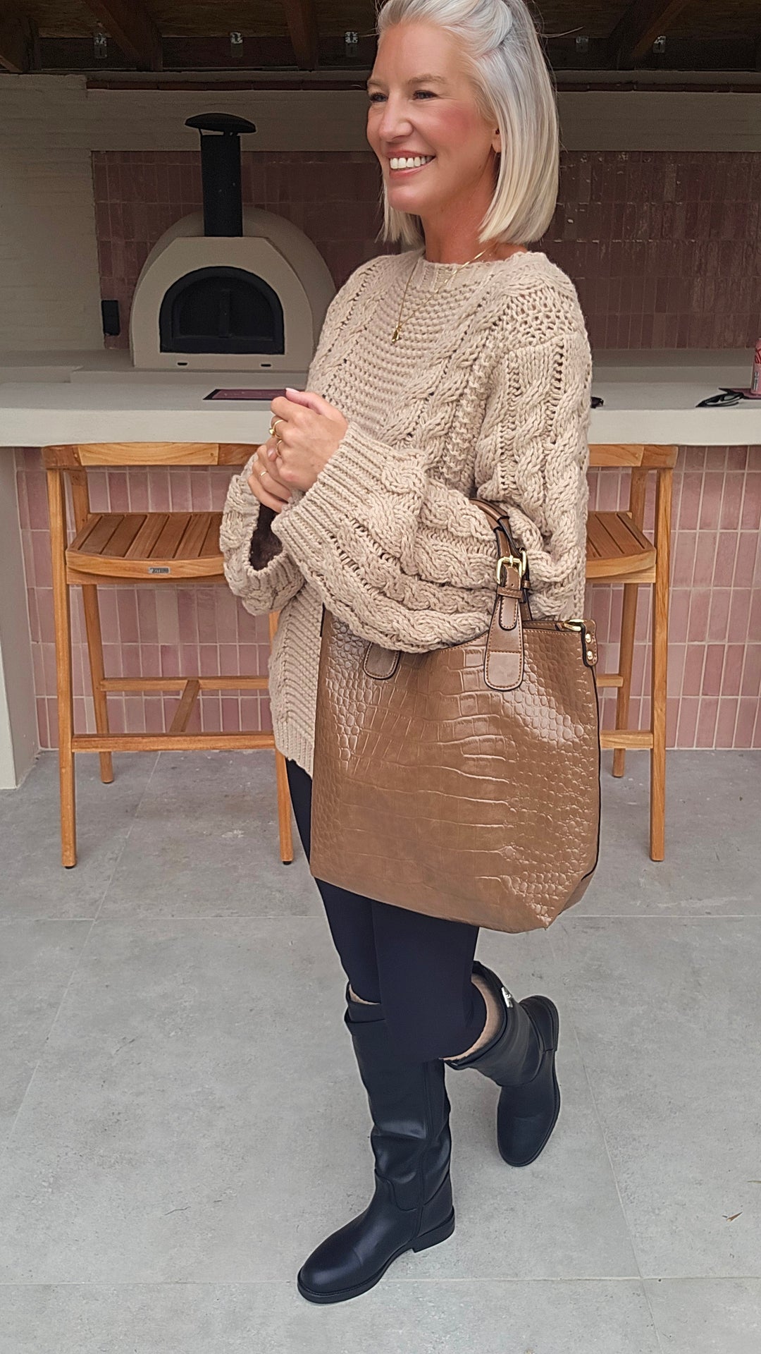 SAAR cable knit taupe