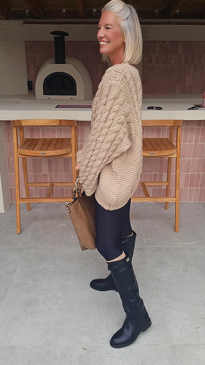 SAAR cable knit taupe