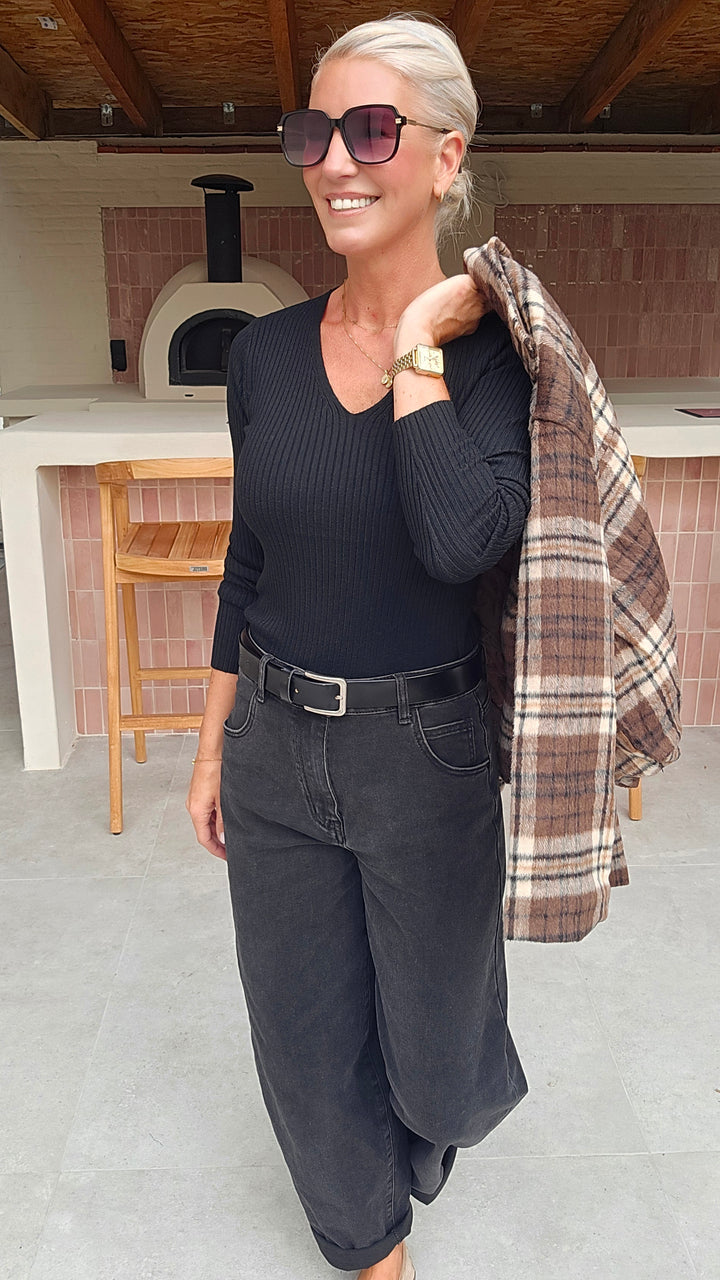 LIENE longsleeve black