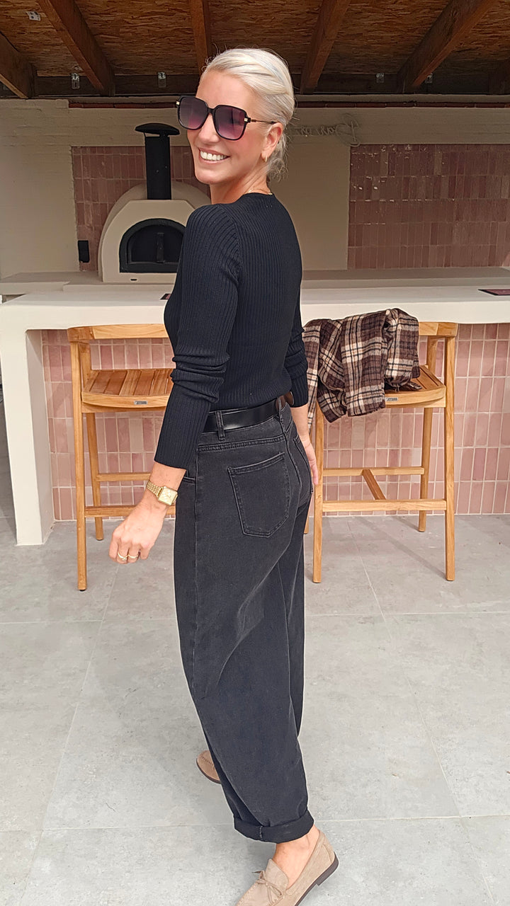 LIENE longsleeve black