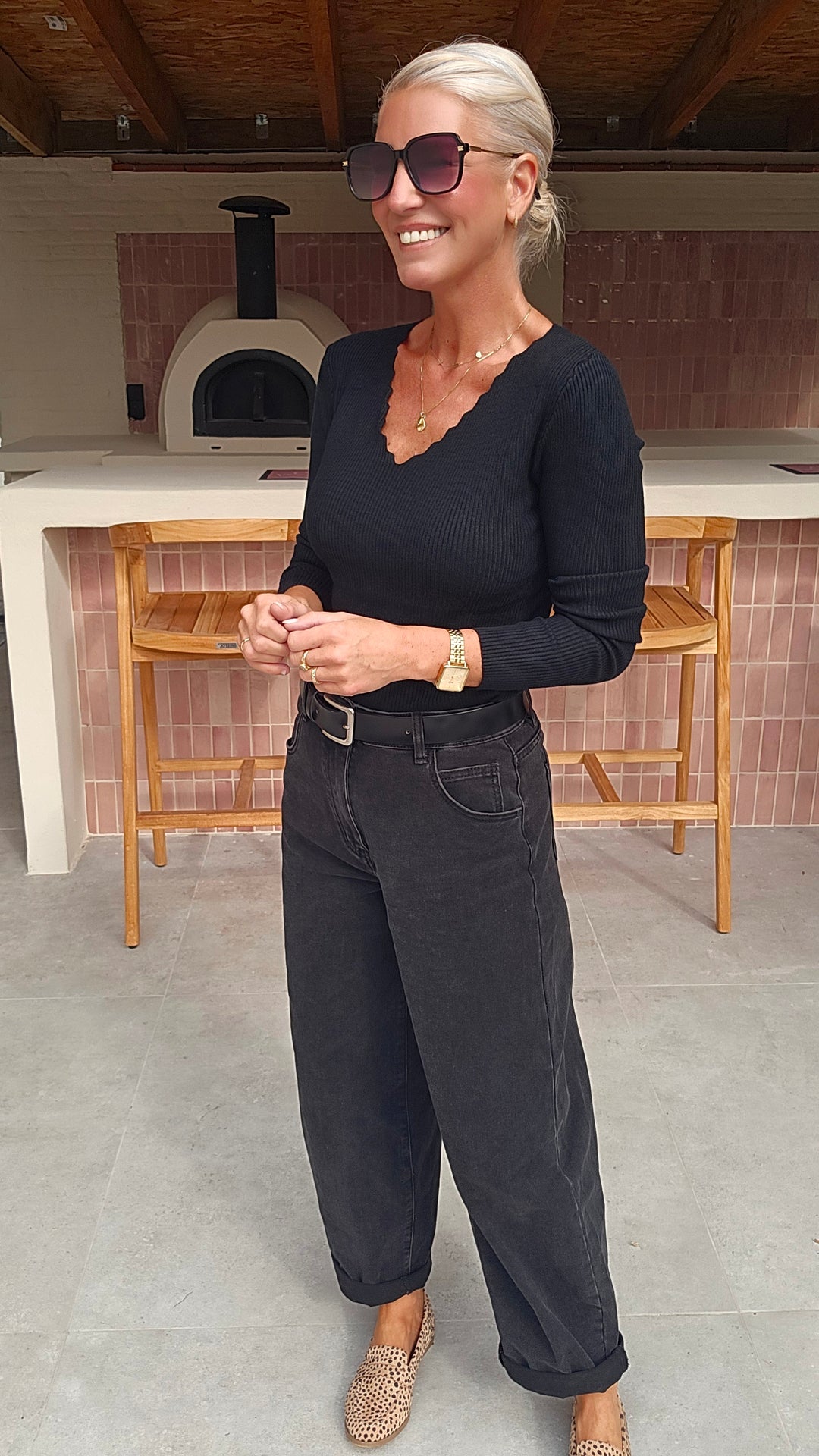 LOES softest longsleeve black