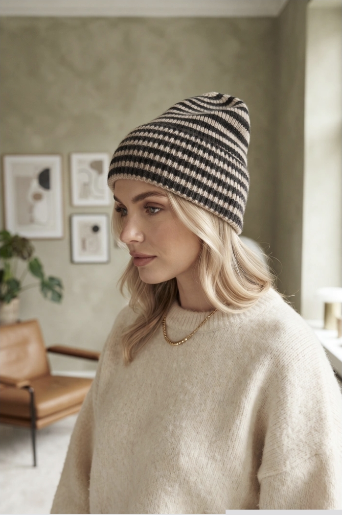 BONNIE striped beanie