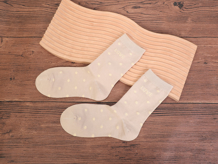 LOVE dot socks