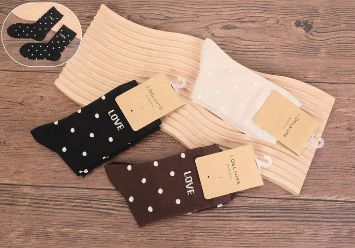 LOVE dot socks