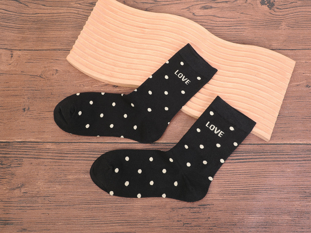 LOVE dot socks