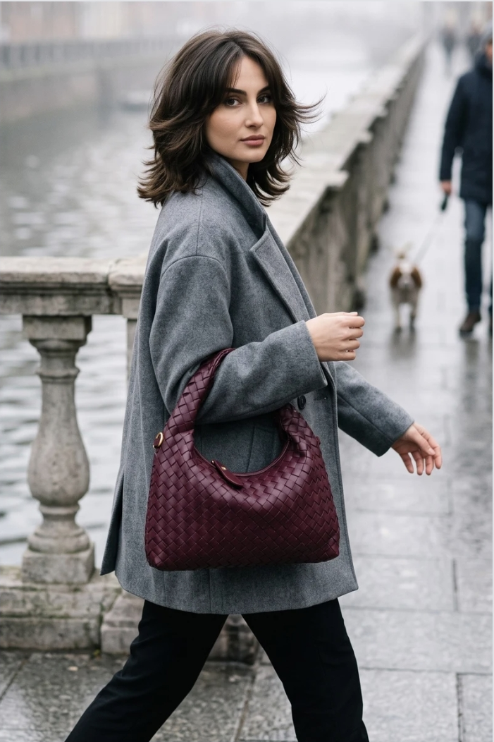 BINTHE woven small bag